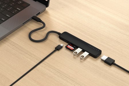 Satechi 6-in-1 USB-C Slim Multiport Adapter - aluminiowy adapter do urządzeń mobilnych USB-C (USB-C, 2x USB-A, 4K HDMI, czytnik 
