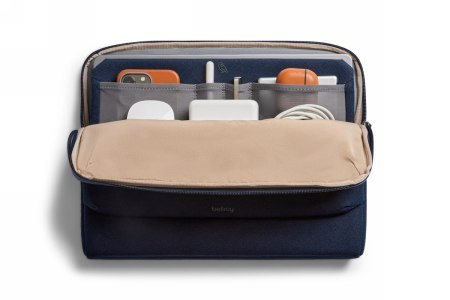 Bellroy Laptop Caddy 14 - etui na laptop 14" z kieszeniami na akcesoria mobilne (navy) [eol]