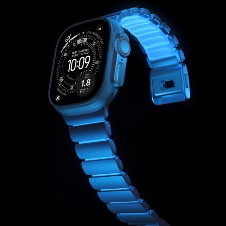 NOMAD Stratos Band - tytanowa bransoleta do Apple Watch 49mm z FKM (natural titanium, icy blue glow FKM)