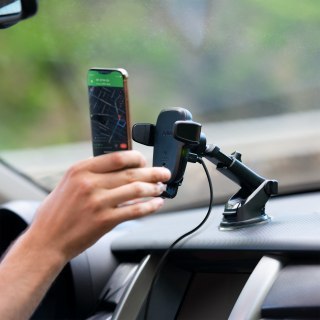 IOttie Auto Sense Wireless Dash Mount - uchwyt samochodowy na telefon na deskę rozdzielczą i przednią szybę z bezprzewodowym ład