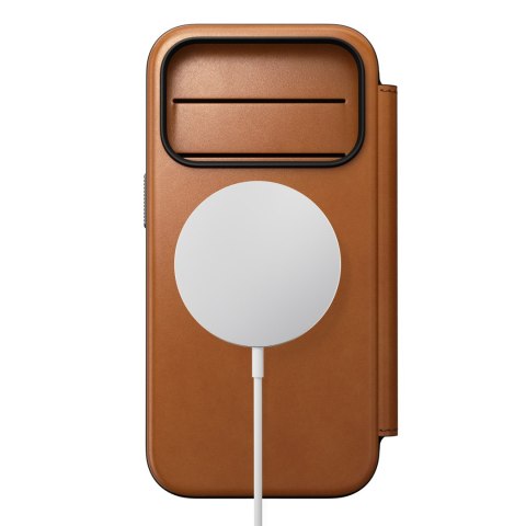 NOMAD Modern Leather Folio - etui do iPhone 18 Pro / 17 Pro kompatybilne z MagSafe, skóra Horween (saddle)