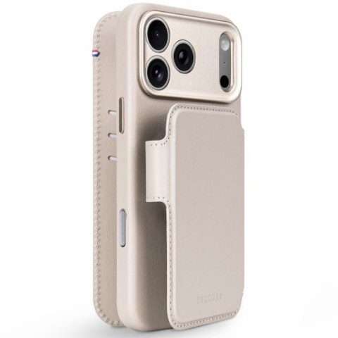 Decoded Leather Detachable Wallet - skórzane etui do iPhone 18 Pro Max / 17 Pro Max kompatybilne z MagSafe (taupe)