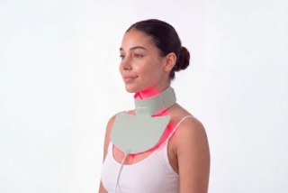 Nanoleaf Wellness Laser Neck & Décolletage Mask - maska LED na szyję i dekolt technologia laser NIR