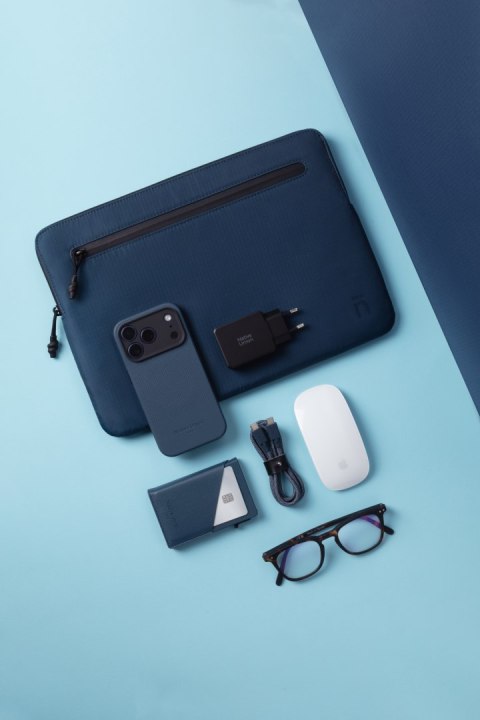 Native Union Active Case - etui do iPhone 18 Pro / 17 Pro kompatybilne z MagSafe (navy)