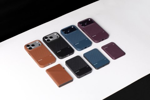 Native Union (RE)Classic Case - etui do iPhone 18 Pro / 17 Pro kompatybilne z MagSafe (navy)